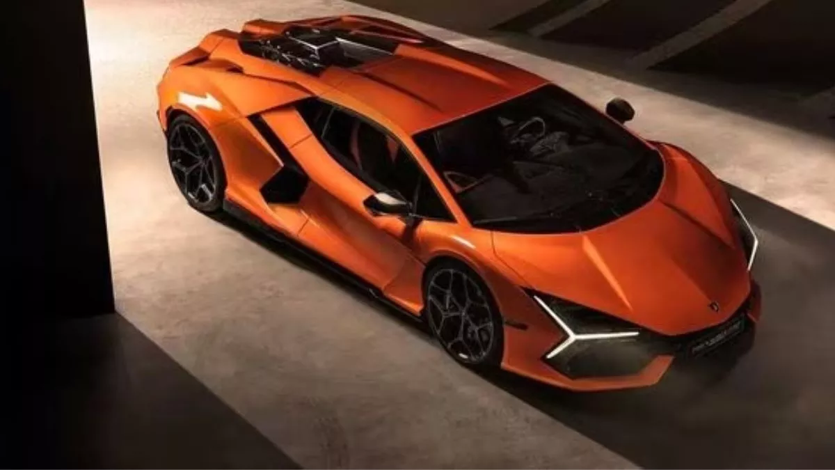 Lamborghini Aventador की जगह लेगी Revuelto, 3 इलेक्ट्रिक मोटर और 13 ड्राइव मोड से लैस