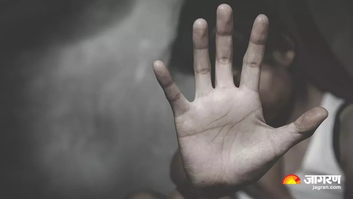 Mumbai: जूनियर कलाकार ने वकील पर लगाया दुष्कर्म का आरोप, सगाई के बहाने घर में घुसकर की थी जबरदस्ती