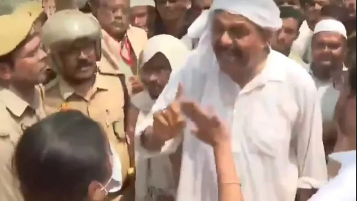 मुख्तार के भाई अफजाल और गाजीपुर डीएम में जोरदार बहस