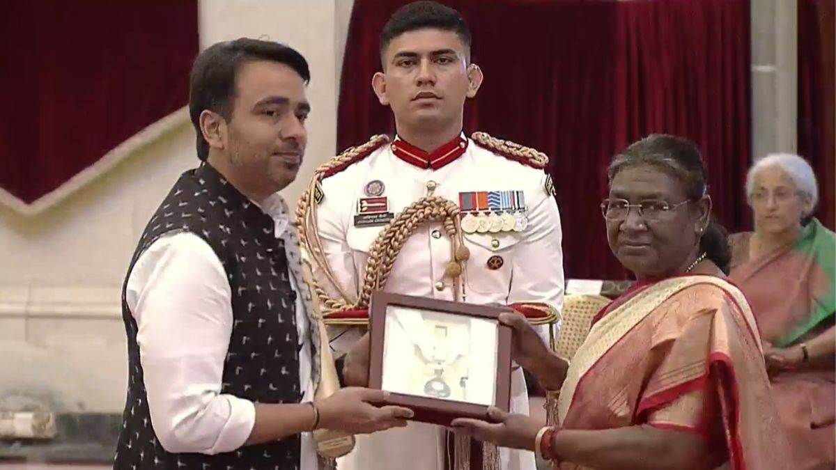 Bharat Ratna नरसिम्हा राव, चौधरी चरण सिंह के अलावा इन हस्तियों को मिला भारत रत्न सम्मान