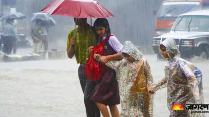 मौसम विभाग के मुताबिक दिल्ली में आज हल्की बूंदाबांदी उम्मीद