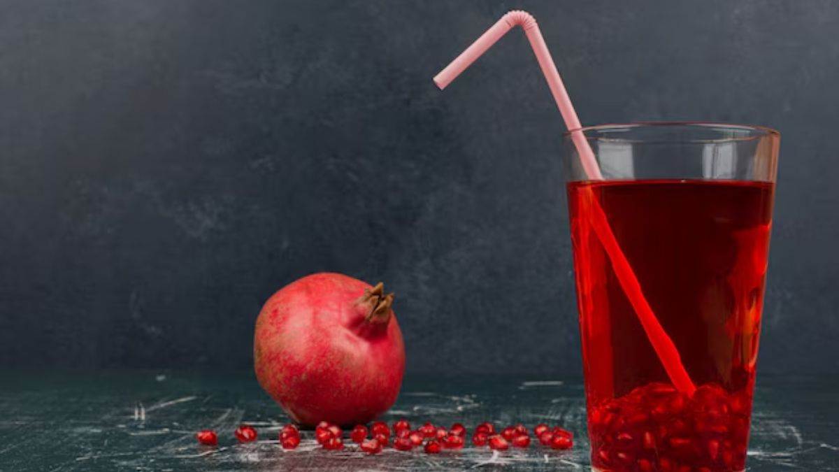 https://www.jagranimages.com/images/newimg/30032025/30_03_2025-pomegranate_juice_23908741.jpg