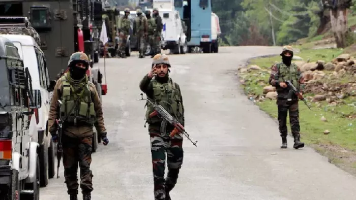 बनी क्षेत्र में समय-समय पर गश्त भी कर रहे हैं जवान (File Photo)