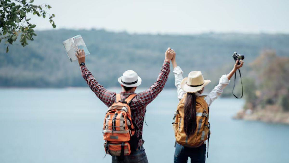 https://www.jagranimages.com/images/newimg/30032025/30_03_2025-travel_tips_1_23908542.jpg
