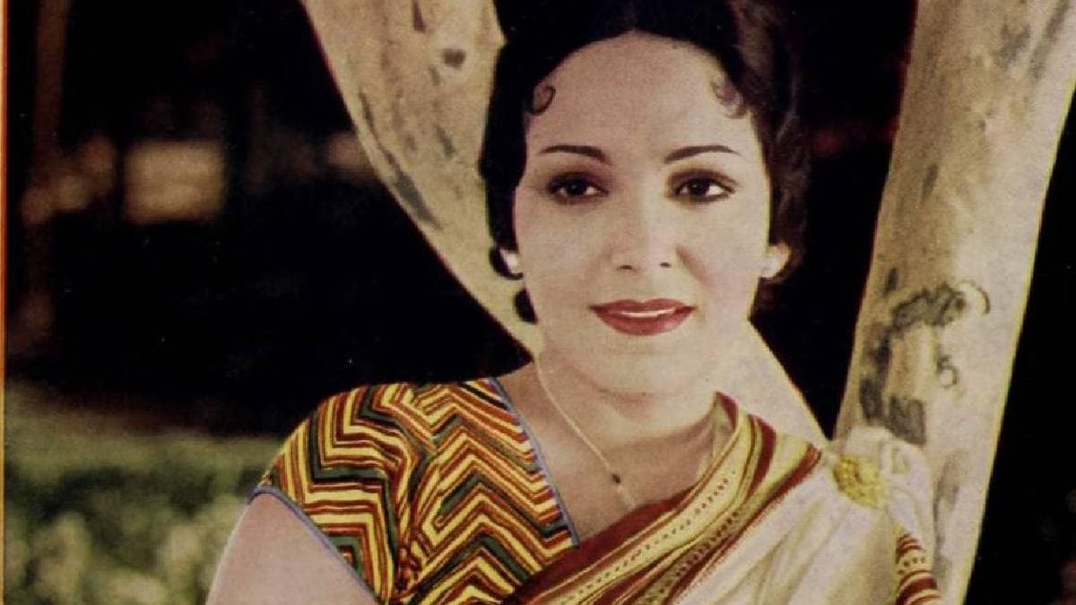 देविका रानी ने Dilip Kumar का नाम बदलने के लिए रखे थे तीन सुझाव, फिर भी ...
