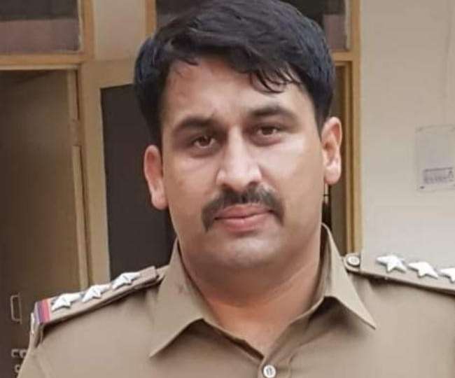 हरियाणा पुलिस के इंस्‍पेक्‍टर की मौत, ड्यूटी से लौटते वक्‍त हुआ सड़क ...