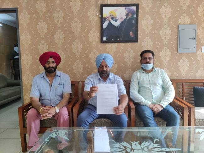 कोर्ट गए मलविदर लक्की, निगम अधिकारियों को 11 को पेश होने के आदेश