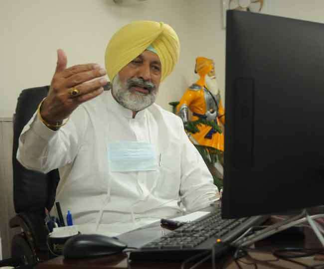 पंजाब के स्वास्थ्य मंत्री बलबीर सिंह सिद्धू की फाइल फोटो।