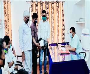 जमशेदपुर के मानगो में भाजपा नेता और उनके पुत्र पर रॉड से हमला कर लूट का प्रयास, पिता-पुत्र ने दिखाई दिलेरी