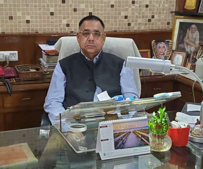 कोरोना के हल्&zwj;के लक्षणों की अनदेखी मुसीबत बन सकती है।