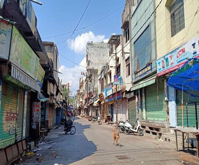 तीन बजे बाद डीएम का आदेश लागू हो जाएगा।