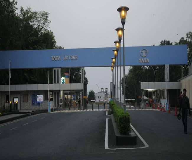 कोरोना का असर ऑटो मोबाइल कंपनियों पर दिखने लगा है।