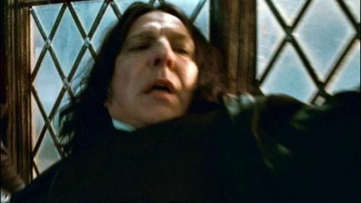 https://www.jagranimages.com/images/newimg/30042023/30_04_2023-alan_rickman_pics_23399184.jpg
