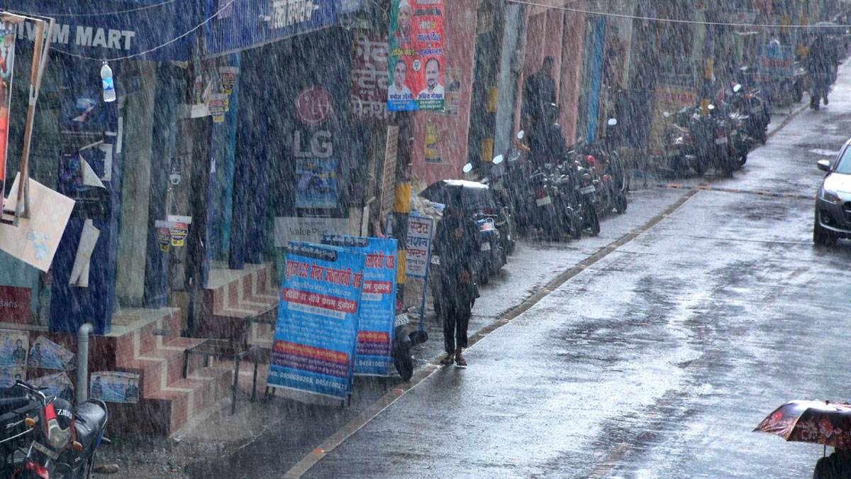 Uttarakhand Weather Today दून में बारिश से मौसम हुआ सुहावना, आज