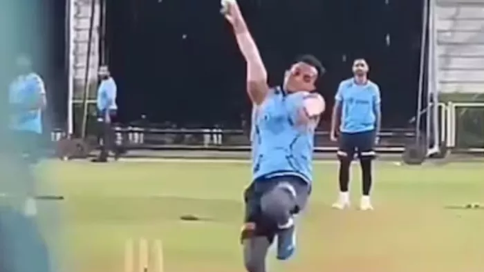 महेश कुमार का गेंदबाजी एक्शन जसप्रीत बुमराह की तरह है