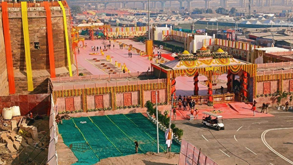 indian army halts hanuman temple corridor construction in prayagraj know the reason