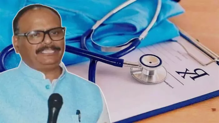 ड्यूटी में लापरवाही के आरोप में 15 डॉक्टरों पर हुई कार्रवाई। (तस्वीर जागरण)