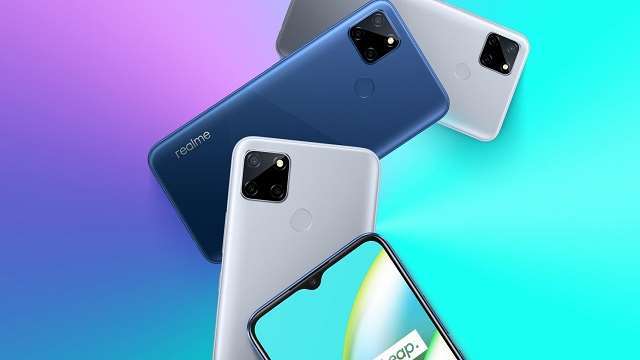 रियलमी के स्मार्टफोन की फोटो दैनिक जागरण की है