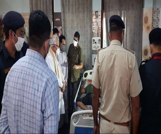 हरियाणा के मुख्यमंत्री मनोहर लाल दीप आश्रम में