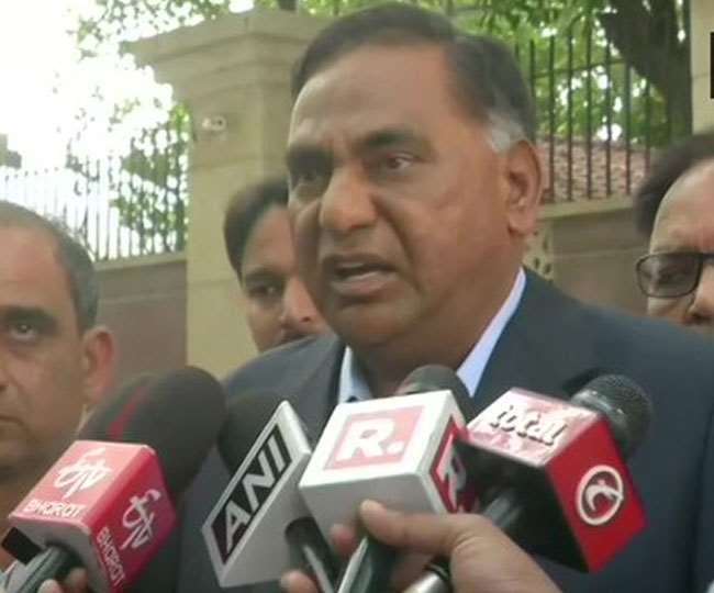 दिल्ली विधानसभा में नेता प्रतिपक्ष रामवीर सिंह बिधूड़ी।