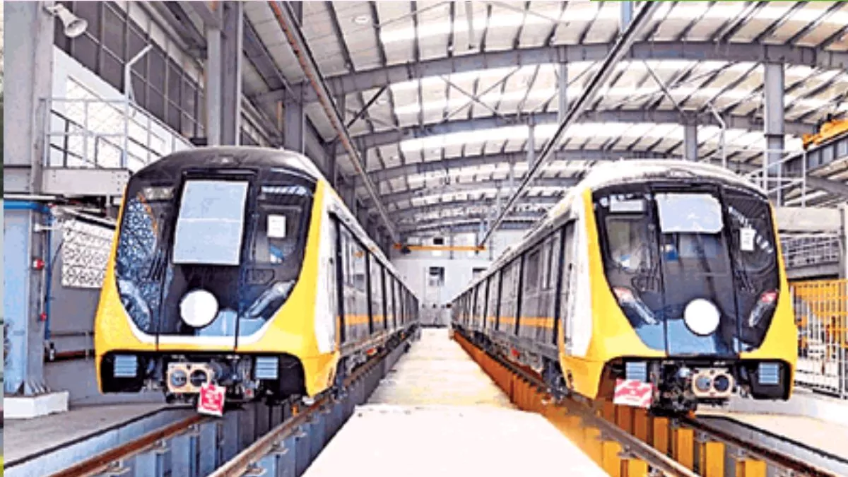 Agra Metro Rail: 25 KM की रफ्तार से दौड़ी मेट्रो, दूसरा ट्रायल भी सफल, जून में एलीवेटेड ट्रैक पर दौड़ेगी ट्रेन