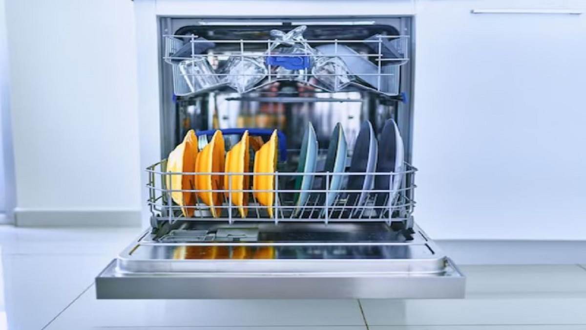 Best Dishwasher Price बर्तनों को चकाचक सफाई देने के लिए आ गए हैं ये बेस्ट डिशवॉशर अब होगी हाइजीन वॉश - Best Dishwasher Price: बर्तनों को चकाचक सफाई देने के लिए आ