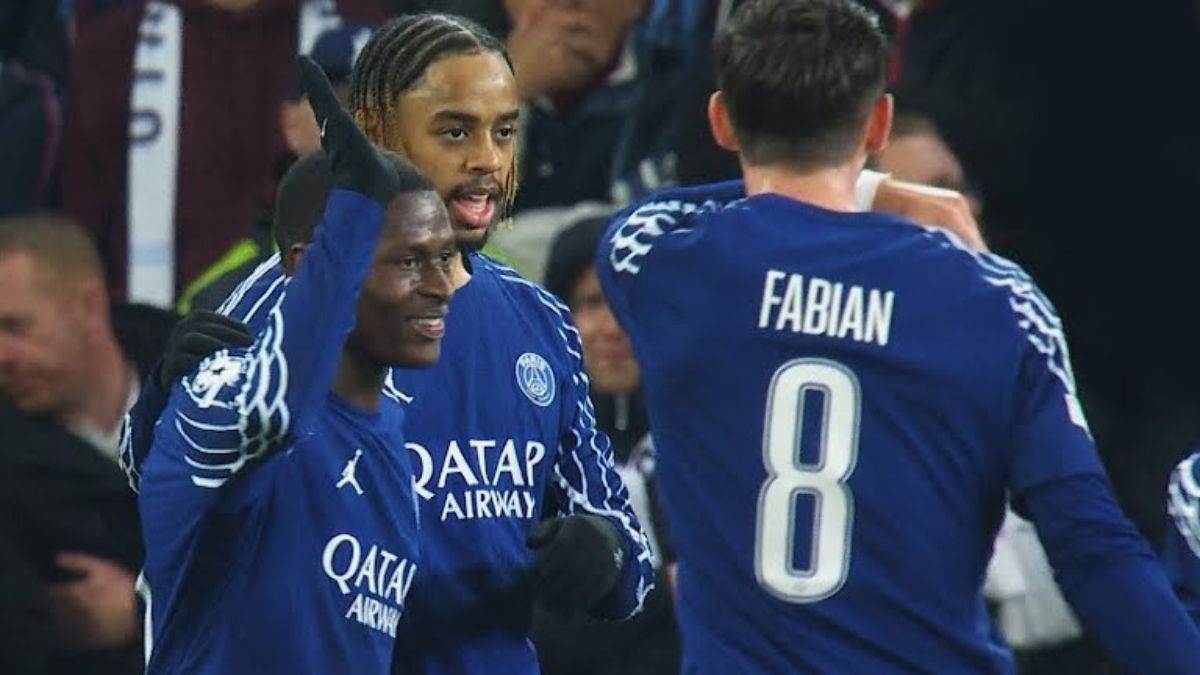 https://www.jagranimages.com/images/newimg/30052025/30_05_2025-football_leauge_23951721.jpg