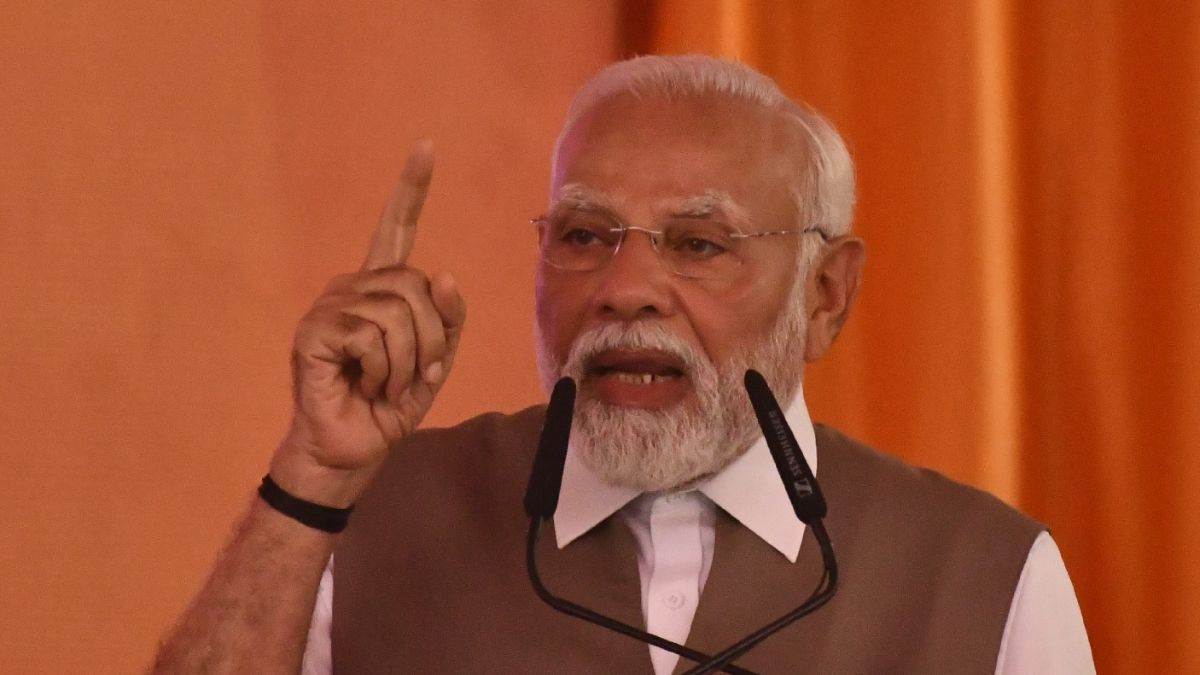 pm modi in kanpur pm modi said in kanpuriya style in kanpur