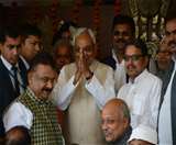 बिहार चुनाव आयोग से छात्रों की गुजारिश,बिना चुनाव के ही नीतीशजी को बना दीजिए सीएम, जानिए वजह