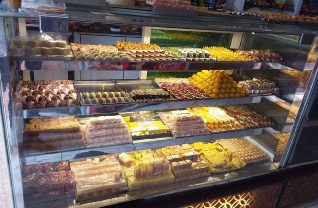 mixture of every third item of market