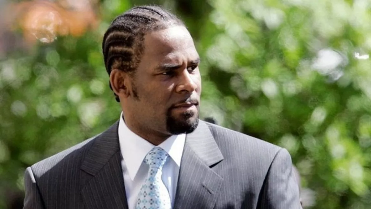 R.Kelly Jailed: महिलाओं और बच्चों के यौन उत्पीड़न के मामले में अमेरिकी पाप गायक R.Kelly को 30 साल की जेल,बचाव में वकील ने दी अजीबोगरीब दलील