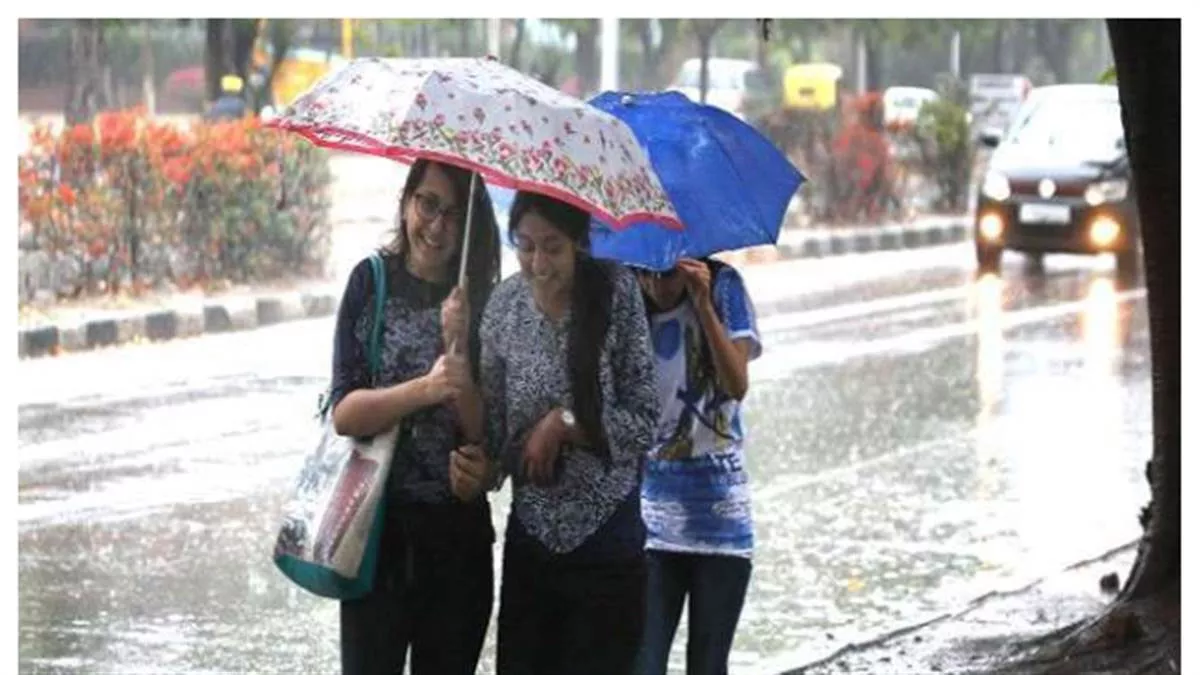 Bihar Weather Update: बिहार में लगातार मजबूत हो रहा मानसून, 38 जिलों में 72 घंटों तक भारी बारिश का अलर्ट