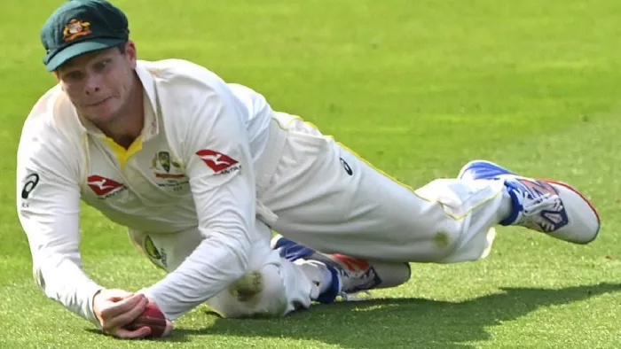 Steve Smith catch of Joe Root sparks controversy: स्टीव स्मिथ