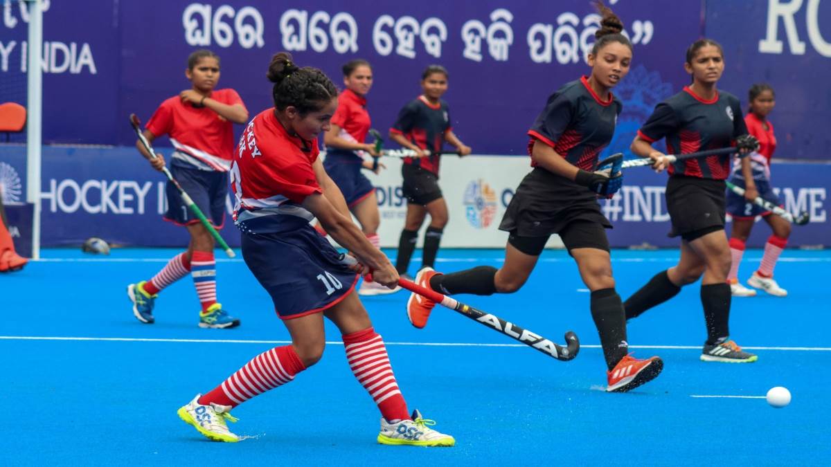 https://www.jagranimages.com/images/newimg/30062023/30_06_2023-women_hockey_championship_23456242.jpg