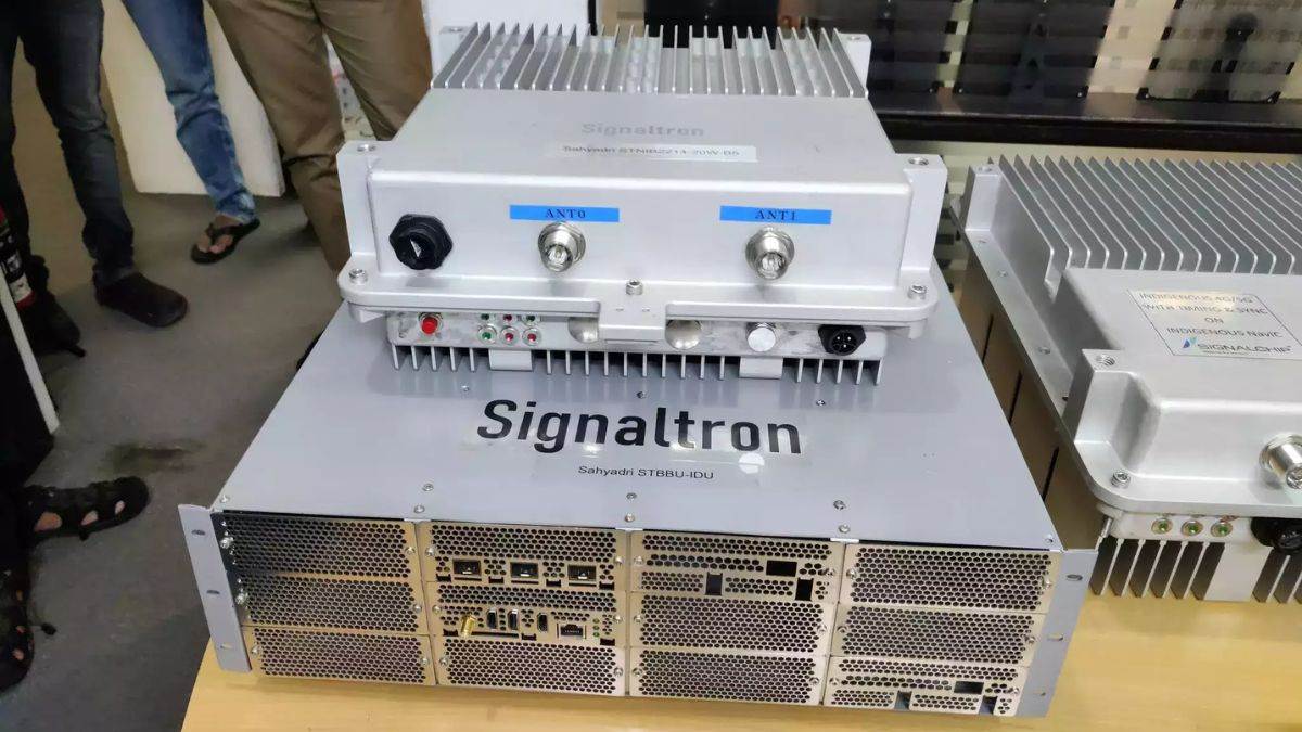 https://www.jagranimages.com/images/newimg/30062024/30_06_2024-4g_mobile_base_station_23749763.jpg