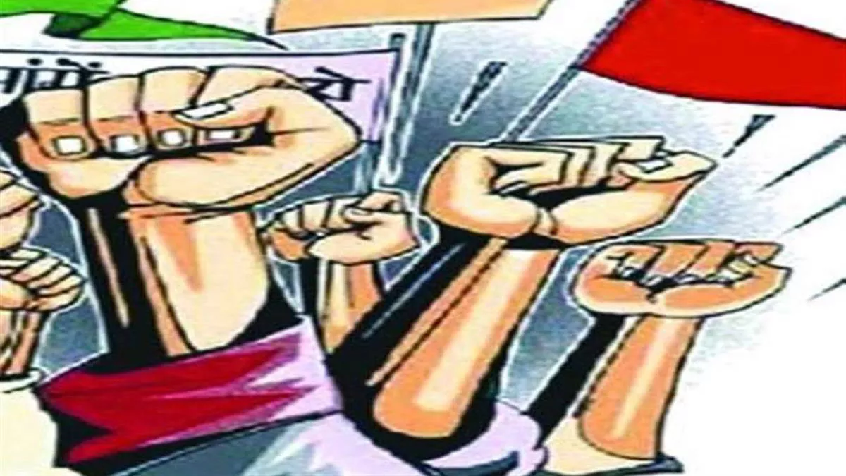 Uttarakhand के इस विभाग में कर अधिकारियों के पद समाप्त, कर्मचारियों ने खोला मोर्चा; आरपार की लड़ाई छेड़ने का एलान