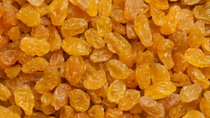 किशमिश के पानी के फायदे (Picture Credit- Freepik)