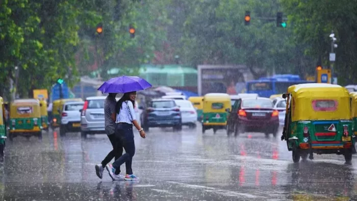 भारत में समय से पहले मानसून भारी बारिश से बाढ़ और भूस्खलन का खतरा (फाइल फोटो)