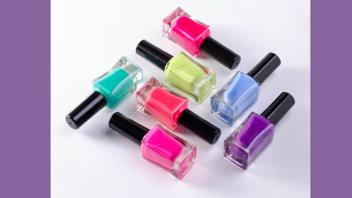 https://www.jagranimages.com/images/newimg/30062025/30_06_2025-nail_paint_23971464.jpg