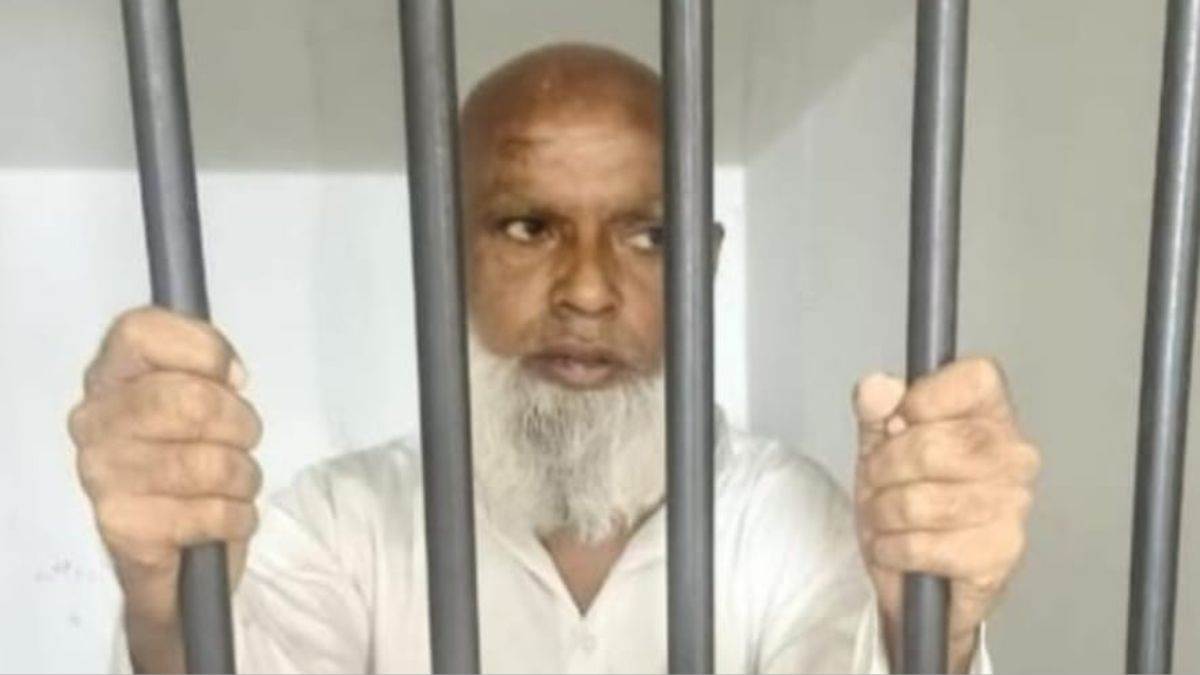 muzaffarnagar elderly man arrested for molesting young girl crime news