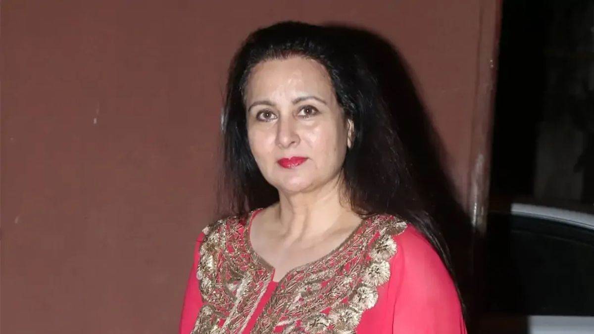 https://www.jagranimages.com/images/newimg/30062025/30_06_2025-poonam_dhillon_23971705.jpg