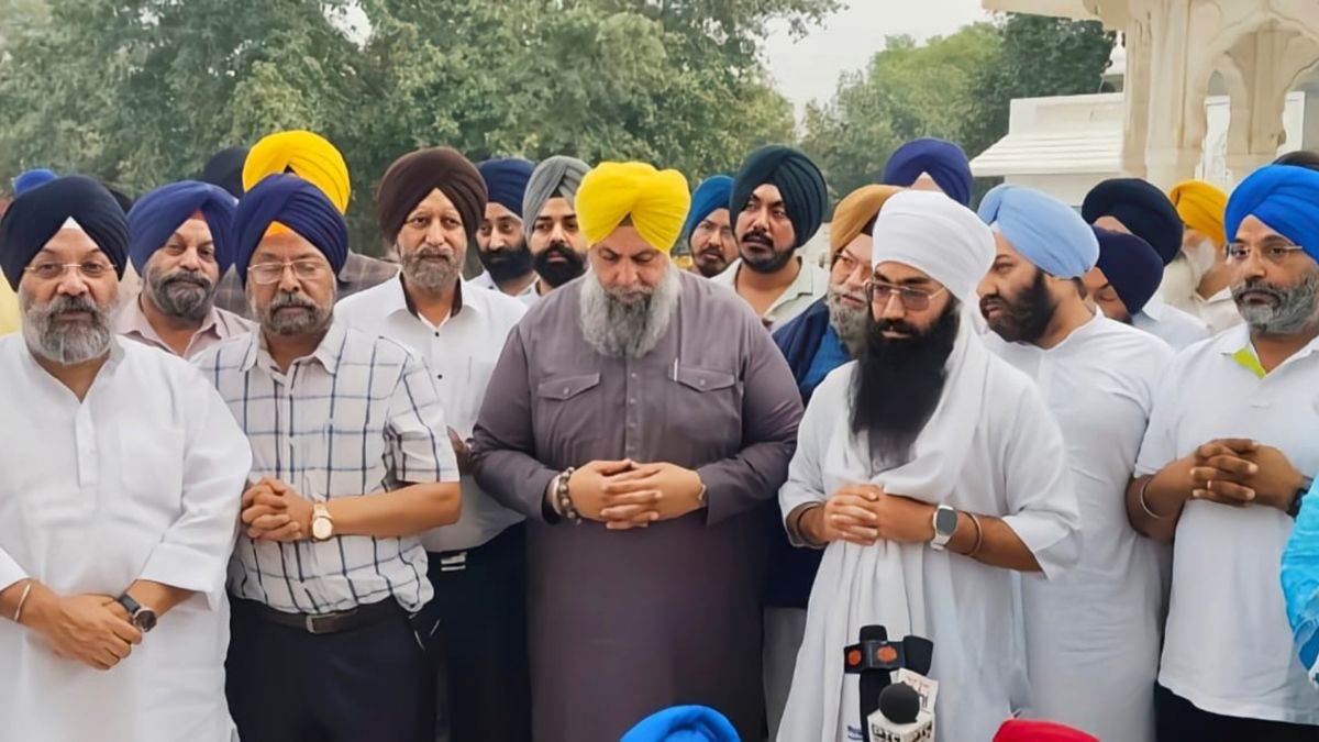 ncr akali dal protests government interference in gurdwara management
