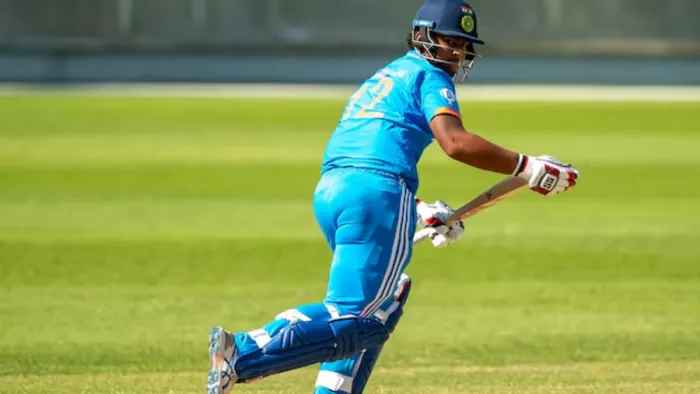 IND U19 vs ENG U19: वैभव के बल्ले ने फिर उड़ाई इंग्लिश गेंदबाजों की नींद, जमकर काटा बवाल, लेकिन नहीं कर सके खास काम