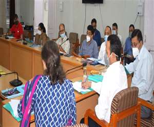 आरकेएस की बैठक में उपस्थ्ति डीसी चंबा। जागरण