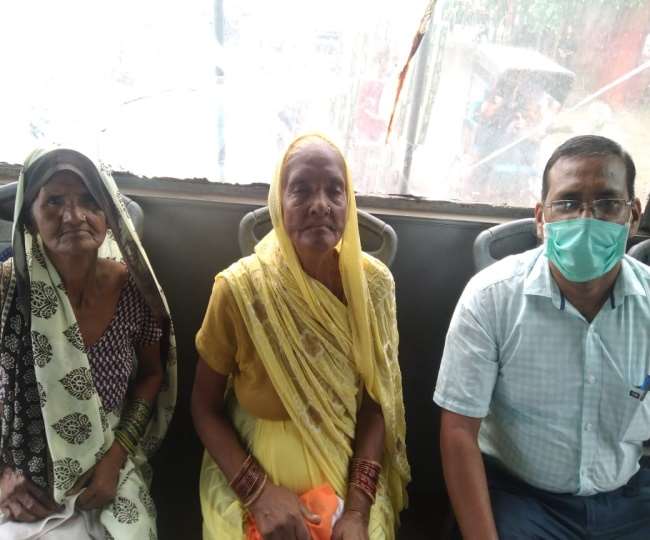 https://www.jagranimages.com/images/newimg/30072021/30_07_2021-pension_help_21878749_182422624.jpg