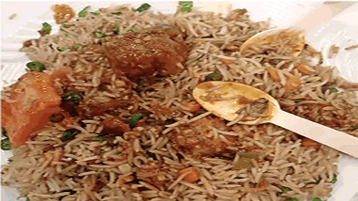 cockroaches found in food in chandigarh nexus elante mall