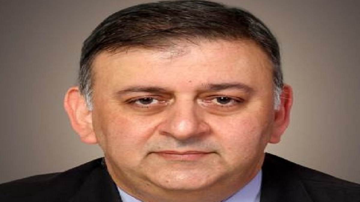 dr sanjeev mishra appointed as vice chancellor of atal bihari vajpayee medical university lucknow