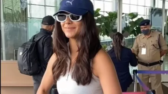Mrunal Thakur Video: मृणाल ठाकुर फिल्म एक्ट्रेस हैl