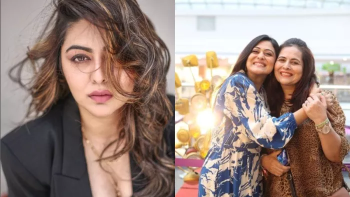 File Photo of Shafaq Naaz, Falaq Naaz with Family
