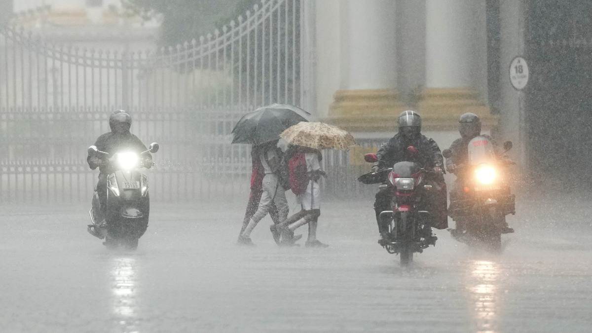 https://www.jagranimages.com/images/newimg/30072025/30_07_2025-30_july_2025_imd_weather_update_23998285.jpg
